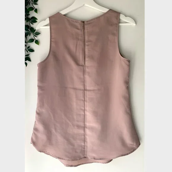 Dynamite Zipper Back Tank - Picture 6 of 10